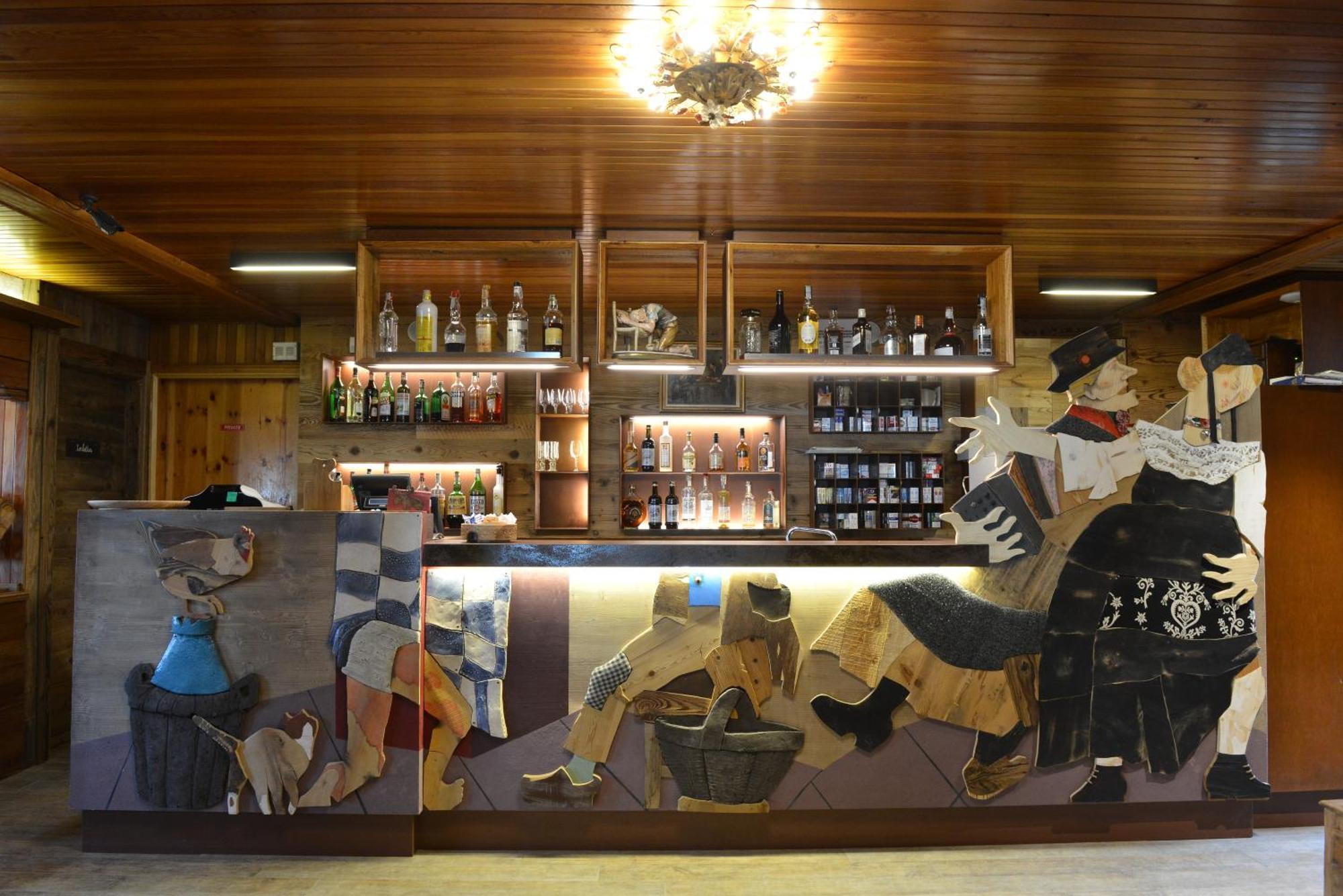 Hotel Belvedere Конье Экстерьер фото