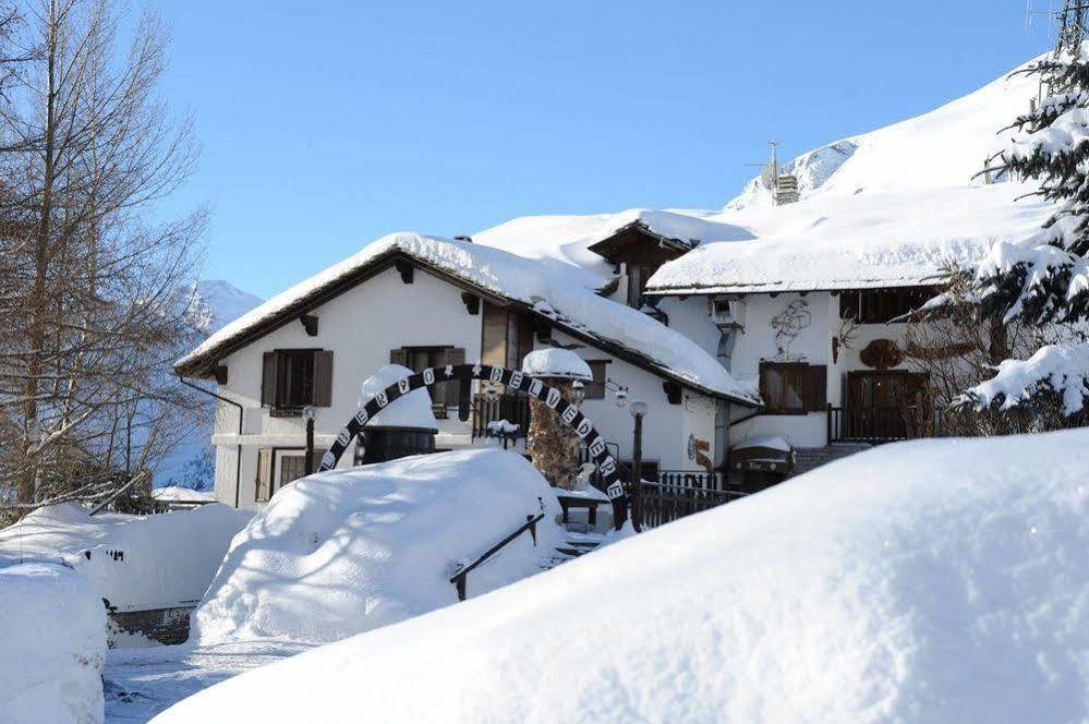Hotel Belvedere Конье Экстерьер фото